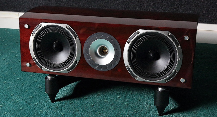 loa cneter Pháp Triangle Magellan Voce