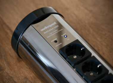 AudioQuest's-Niagara-1000-My