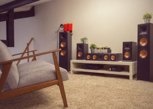 Dòng loa Klipsch Reference Premiere: Nâng tầm những phút giây giải trí