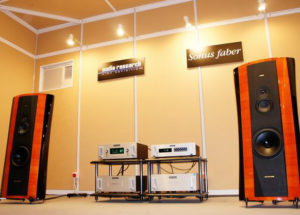 Dòng loa Sonus Faber Elipsa red: Kiệt tác “ Cây vĩ cầm đỏ”