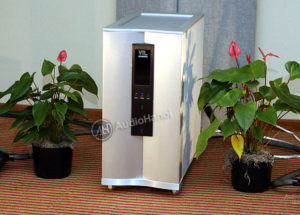 Lịch sử hãng âm thanh VLT