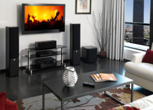 Cặp loa đứng JBL Studio 280 tầm trung đến từ thương hiệu Mỹ