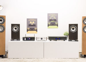 Cặp loa kệ giá trị Tannoy Revolution XT 6 đến từ thương hiệu Anh