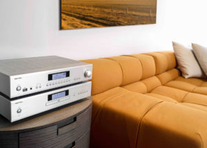 Đầu Rotel CD14 hoạt động đơn giản, hiệu suất cao