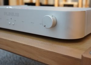 Ampli Plinius Inspire 980 phù hợp cho người chơi cả nhạc analog và digital