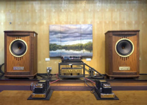 Loa Tannoy CanterBurry GR đáp ứng tốt mọi thể loại nhạc
