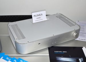 Ampli Plinius Inspire 880 cho phép chơi cả 2 nguồn nhạc analog và digital