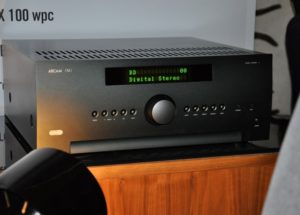 Ampli Arcam FMJ AVR850: Sự hiện đại và cao cấp trong thiết kế cũng như chất âm