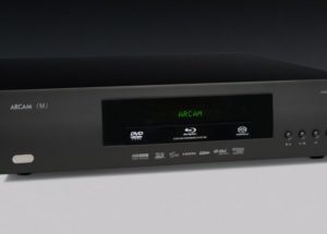 Thiết kế ấn tượng nổi bật đến từ mẫu đầu CD Arcam FMJ UDP411