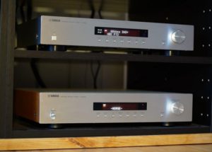 Tuner Yamaha T S1000 sản phẩm tốt trong tầm giá khoảng 20 triệu đồng