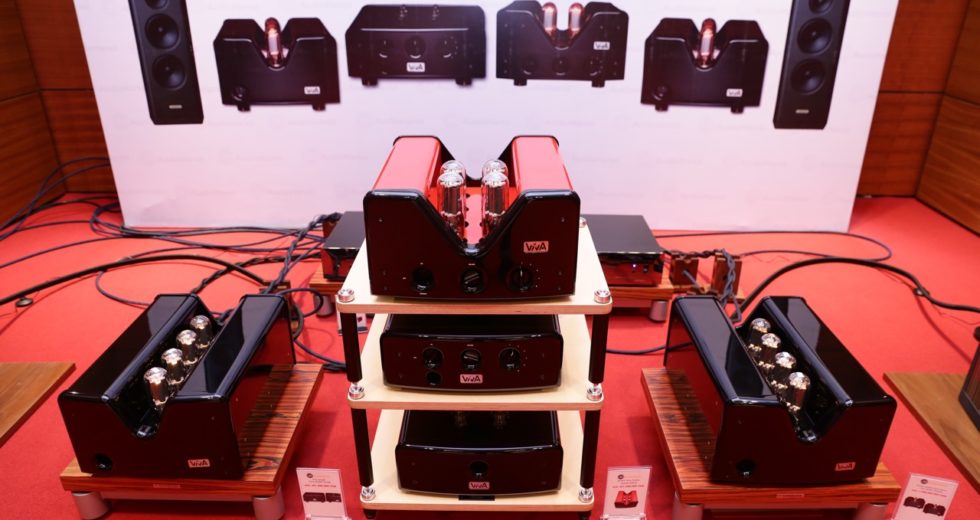 [AV Show 2018 – Hà Nội] Toàn cảnh phòng triển lãm của Audio Hà Nội tại triển lãm thiết bị nghe nhìn lần thứ 15 AV Show 2018 – Hà Nội