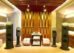 [Vietnam Hi-end Show 2018] Audio Hà Nội mang đến Vietnam Hi-end Show 2018 các mẫu loa của thương hiệu AudioSolutions