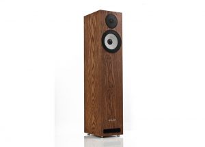 Chìm đắm trong màn thể hiện của loa Pylon Ruby 20