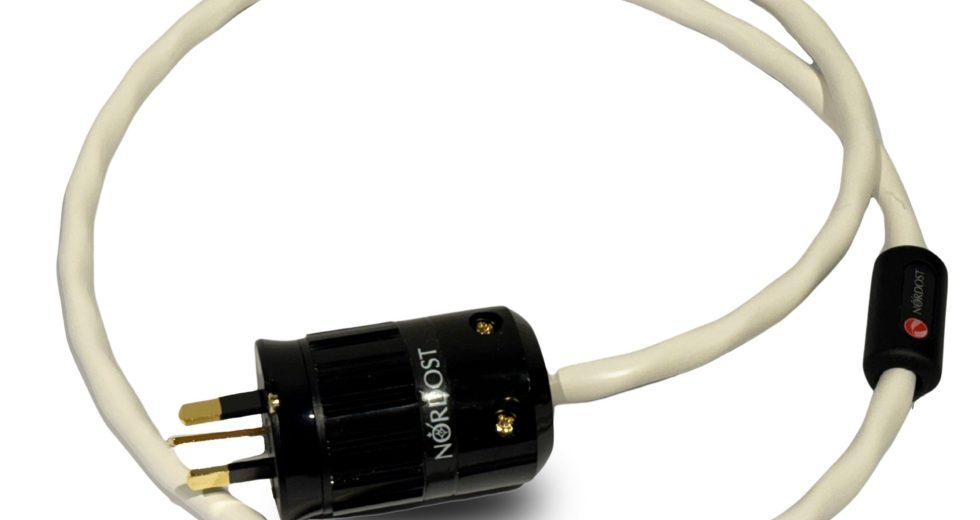 Dây nguồn Nordost White Lightning 3 – Giá trị ở những điều không thấy