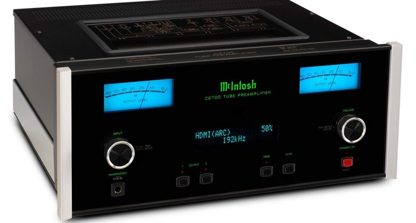 Pre ampli McIntosh C2700 – Đẳng cấp vượt thời gian trong thế giới audio